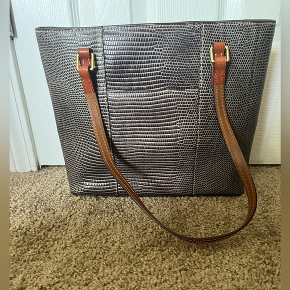 Dooney and bourke grey shoulder bag - Picture 2 of 5